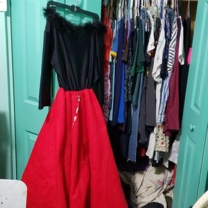 PLUS + Off the shoulder 50's puddle girl costume